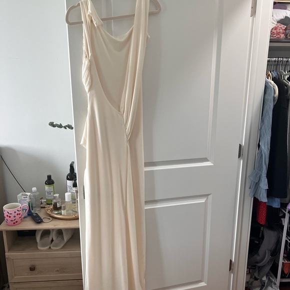 MESHKI henley ivory dress maxi - Picture 3 of 5